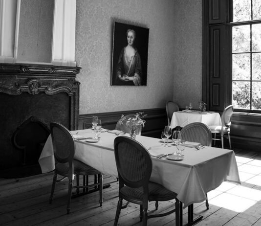 Opnieuw salondiners in de 18e-eeuwse salons van Huize Frankendael